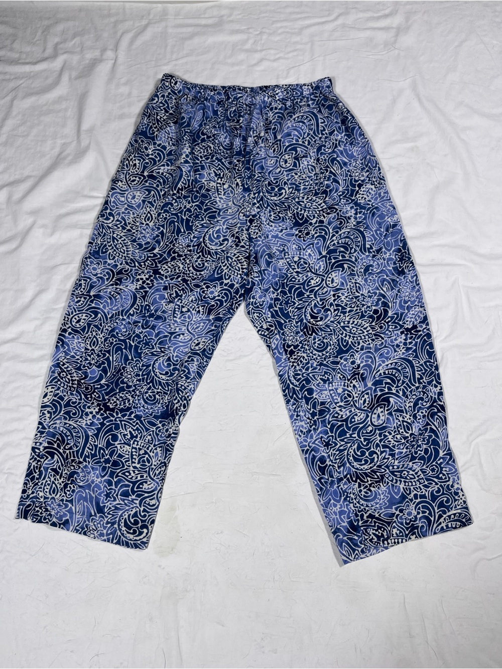 Blue Ginger Women’s Size Small Floral Capris Hawaiian Designs